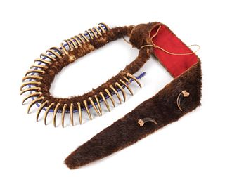 Sioux Imitation Bear Claw & Otter Tail Necklace