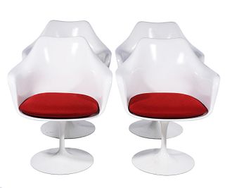 Set of 4 Knoll Saarinen Tulip Arm Chairs