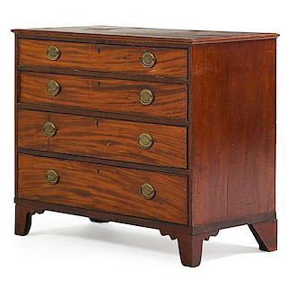 CHIPPENDALE MAHOGANY CHEST OF DRAWERS