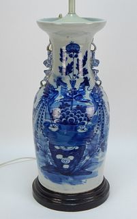 Antique Chinese Blue White Porcelain Vase Lamp