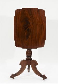 C.1810 New York Mahogany Claw Foot Tilt Top Table