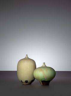 Rose Cabat
(American, 1914-2015)
Two Feelie Vase