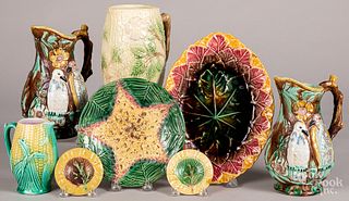 Eight pieces of Majolica.