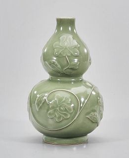 Chinese Celadon Glazed Porcelain Double Gourd Vase