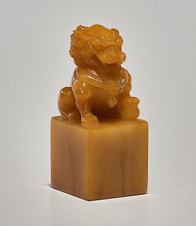 Chinese Carved Shoushan Stone Lion-Form Seal
