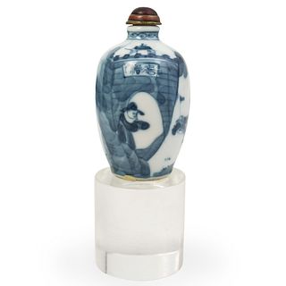 Chinese Qing Dynasty Blue and White Porcelain Snuff Bottle