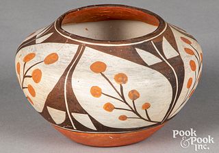 Acoma, Pueblo Indian pottery vessel