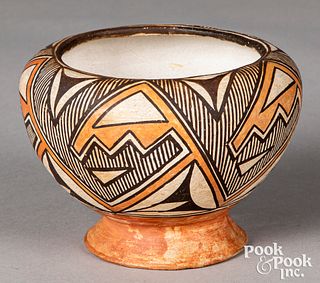 Acoma Pueblo Indian pottery bowl
