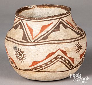 Zuni Indian pottery jar, ca. 1930