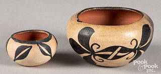Two Santo Domingo Indian pottery pot