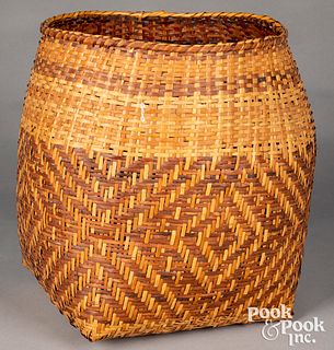 Large Cherokee Indian woven storage basket