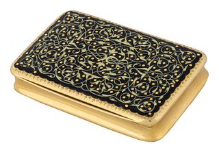 A SWISS OR GERMAN GOLD, SILVER AND ENAMEL SNUFF BOX, 19TH CENTURY