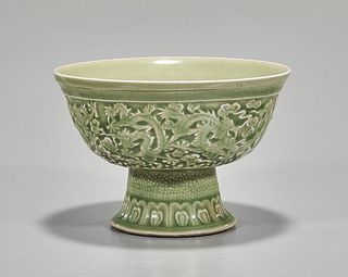 Chinese Longquan Glazed Porcelain Stem Bowl