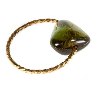 Tourmaline and 18k gold ring