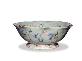 Chinese Pale Green and Famille Rose Bowl, 19th Century