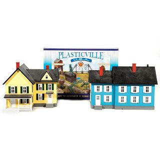 MTH and Plasticville O Gauge (3) Buildings