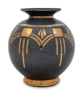 Art Deco
France, First Half 20th Century
Vase