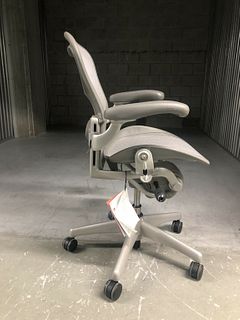 Herman Miller Eames Aeron Chair
