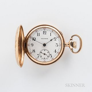 Waltham 14kt Gold Hunter-case Pendant Watch, bird- and floral-engraved case, with arabic numeral dial, sunk seconds at 6, stem-wind, st