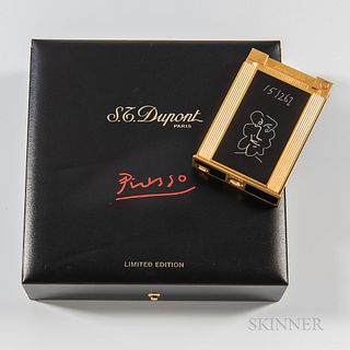S.T. Dupont Limited Edition "Picasso" Lighter, 23kt gold plating and black lacquer lighter no. 114/500, with box.