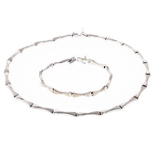 A Matching 14K White Gold Link Necklace & Bracelet