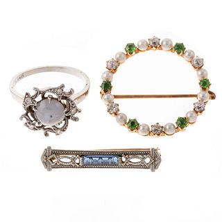 A Collection of Vintage Brooches & Ring
