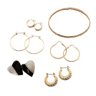 A Collection of Fashion Jewelry in Gold