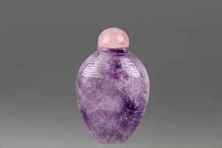 Chinese Carved Amethyst Snuff Bottle