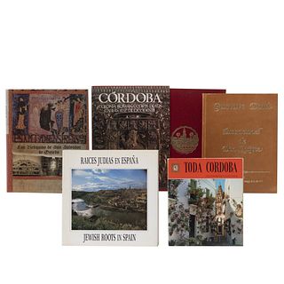 LIBROS SOBRE CIUDADES HISTÓRICAS ESPAÑOLAS:  Córdoba: Colonia Romana / Las reliquias de Oviedo / Piezas: 5.