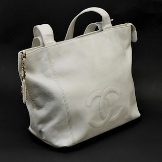 Chanel - Logo Zip Shoulder Bag