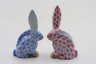 Herend Hungary Porcelain Bunnies Figurine