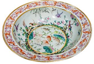 Chinese Famille Qing Dynasty Bowl
