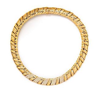 An 18 Karat Yellow Gold and Diamond Collar Necklace, Van Cleef & Arpels, 63.20 dwts.