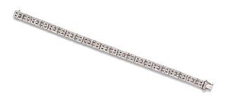 An 18 Karat White Gold and Diamond Bracelet, Jye's, 10.90 dwts.