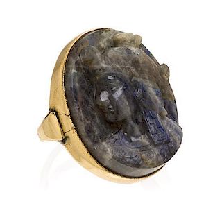 * A Yellow Gold and Labradorite Cameo Ring, 6.60 dwts.