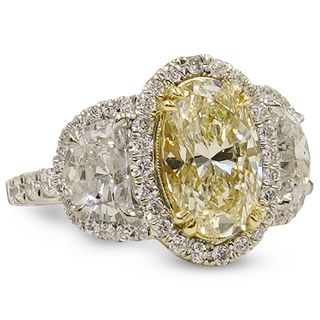 2ct Oval Cut Diamond and 18k Gold Ring