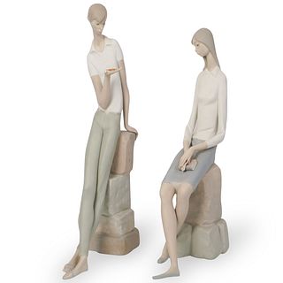 (2 Pc) Lladro Porcelain Statue Grouping