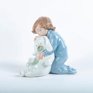 Lladro Figurine, Good Night Kiss 02001408