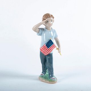 Lladro Figurine, Saluting The Flag 01008578