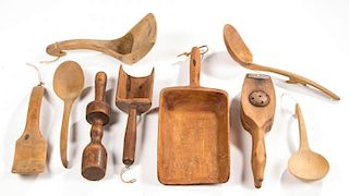 COUNTRY TREEN DOMESTIC ARTICLES, LOT OF NINE