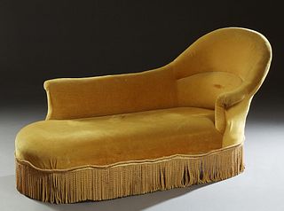 French Carved Mahogany Louis XV Style Recamier, c. 1870, the curved back on the proper left side joining a back rail, on cabriole legs in gold velvet 