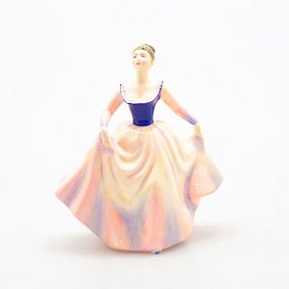 Lisa Hn2394 - Royal Doulton Figurine