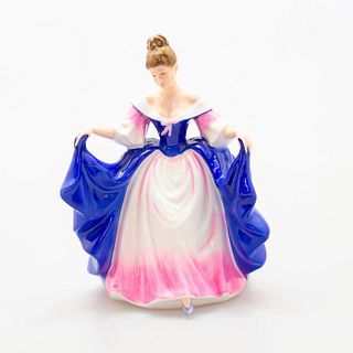 Sara Hn3308 - Royal Doulton Figurine
