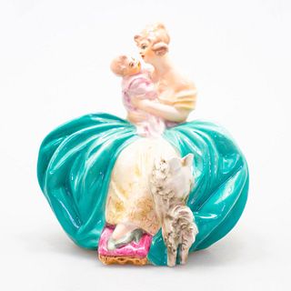 Guido Cacciapuoti Figurine, Victorian Lady Holding A Baby