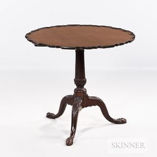 Chippendale Carved Mahogany Tilt-top Tea Table, probably Massachusetts, c. 1760-80, the carved circular top with shaped molded edge abo
