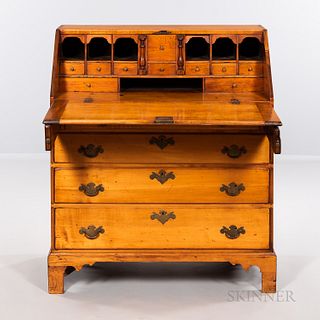 Chippendale Tiger Maple Slant-lid Desk, probably Massachusetts, late 18th century, the stepped interior of drawers, document drawers, a