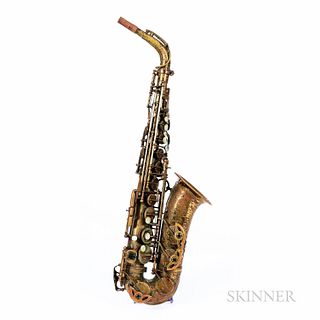 Eric Dolphy Selmer Super Balanced Action Alto Saxophone, c. 1949, serial no. 41245, the neck stamped with matching numbers, with Walt J