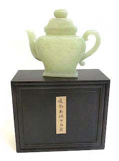 White Jade Tea Pot In Zitan Box