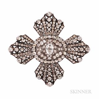 Antique Diamond Brooch, centering an old pear-shape diamond weighing approx. 1.50 cts., further set with old mine-cut diamonds, approx.