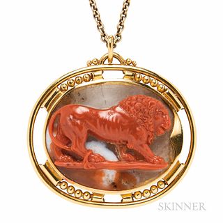 Nicola Morelli Hardstone Cameo of a Lion, the cameo early 19th century, measuring approx. 48.00 x 39.00 mm, signed MORELLI. R., set in